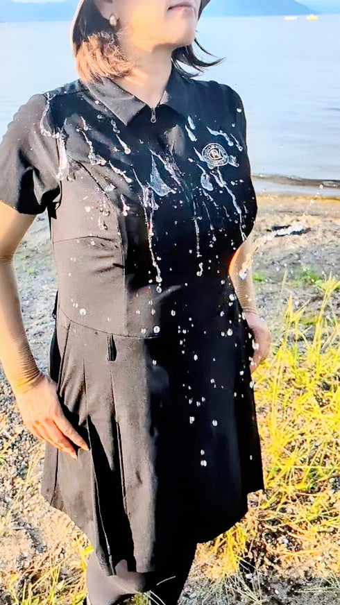 【ウィメンズ】超撥水 大きい胸 パーフェクトフィット・ゴルフ ワンピース(ショートパンツ付き)