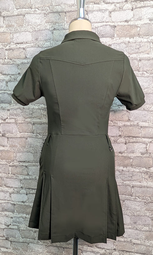 【ウィメンズ】超撥水 大きい胸 パーフェクトフィット・ゴルフ ワンピース(ショートパンツ付き)